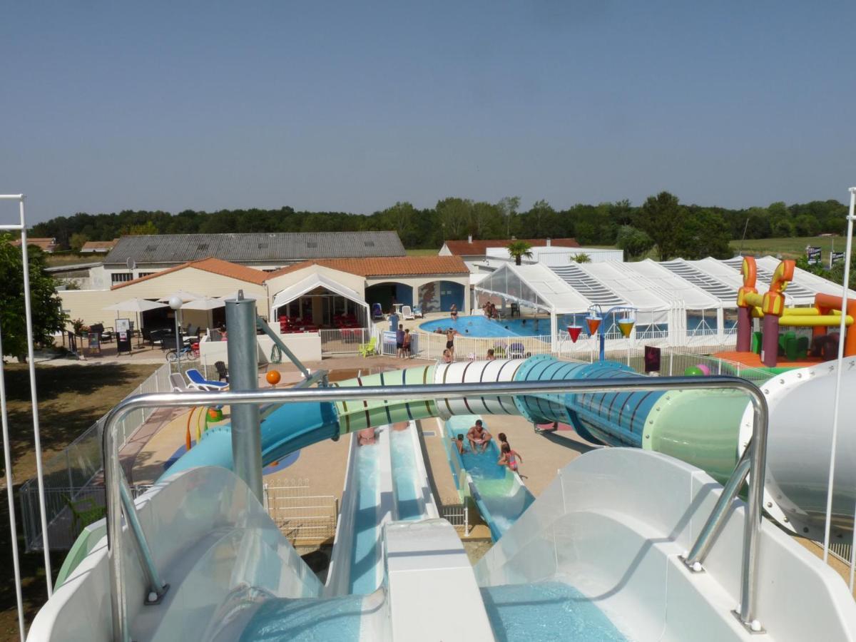 Camping Paradis Aloe Médis Exteriör bild