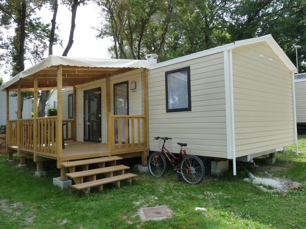 Camping Paradis Aloe Médis Exteriör bild