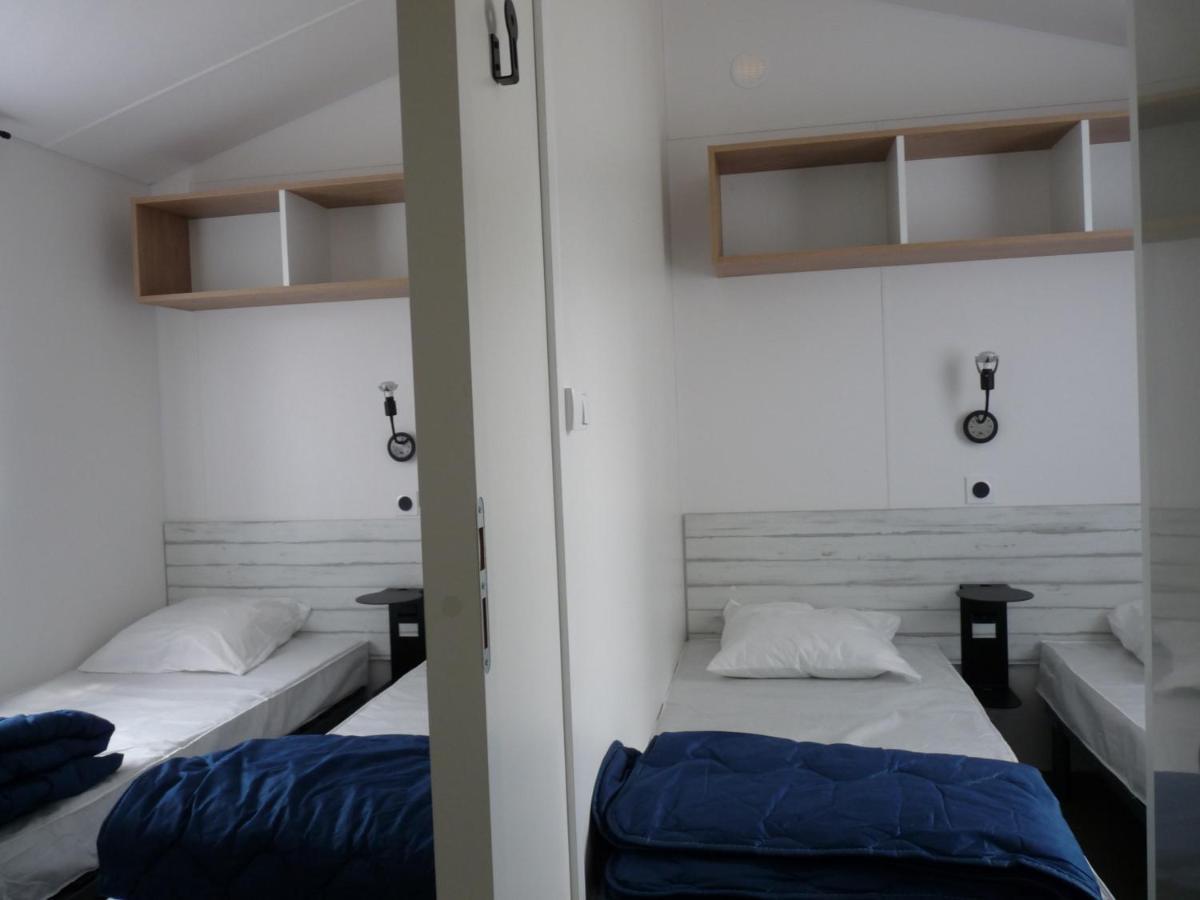 Camping Paradis Aloe Médis Exteriör bild